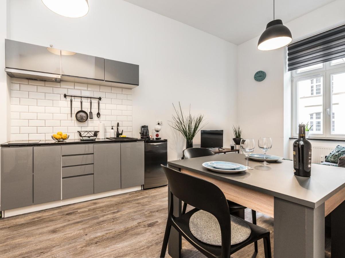 Apartament W Sercu Miasta Poznan Garbary 31 Extérieur photo